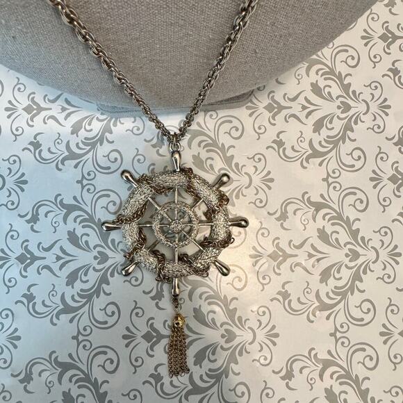 Vintage Silver Chain Wrapped Ships Wheel Nautical Necklace Pendant - Picture 7 of 7